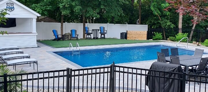 FULL SERVICE LAWN CARE, MULCHING, HYDROSEEDING, PLANTING & CLEANUPS